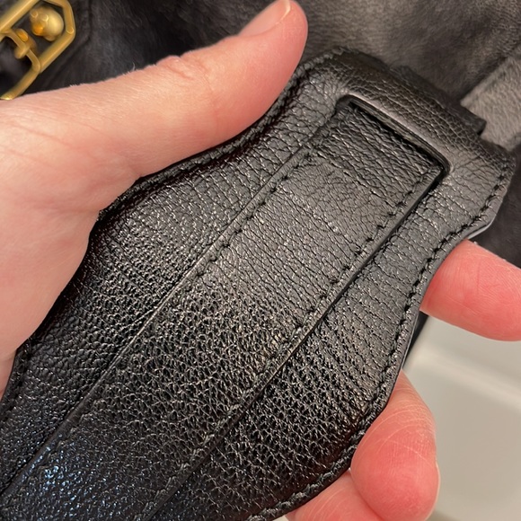 BALENCIAGA
Chevre Gold Metallic Edge Hardware Velo Black LIKE NEW - Picture 4 of 14